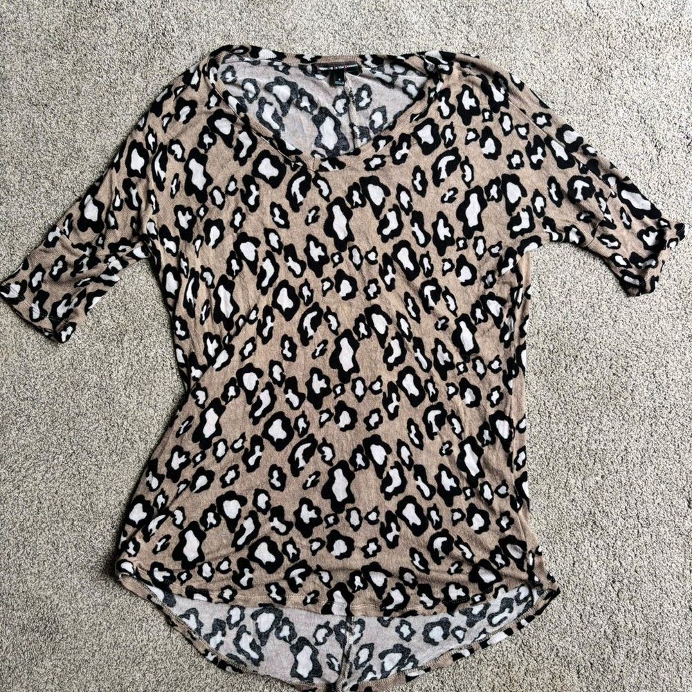 Happening in the Present Leopard Short Sleeve Long Blouse